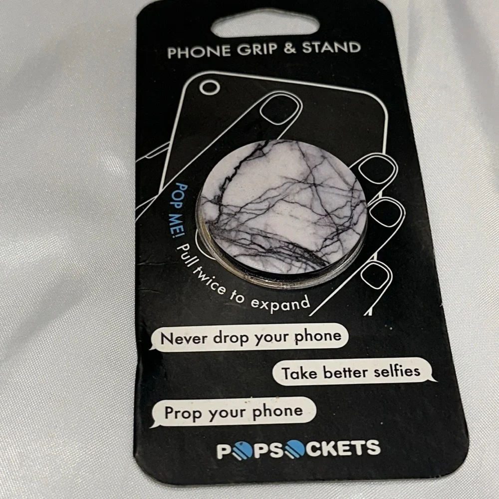 NWT Marble Print POPSOCKET